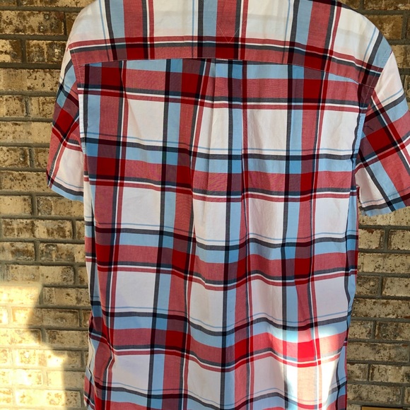 Men’s button up shirt - Picture 3 of 4